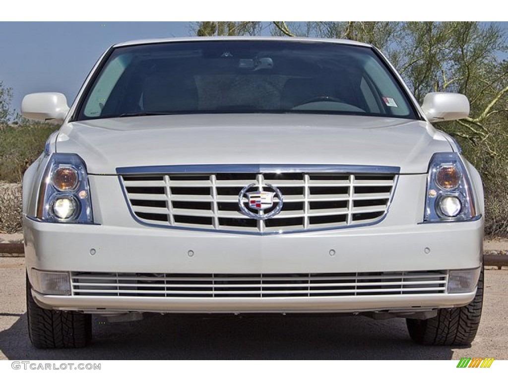 White Diamond Tri-coat 2010 Cadillac DTS Biarritz Edition Exterior Photo #69324579