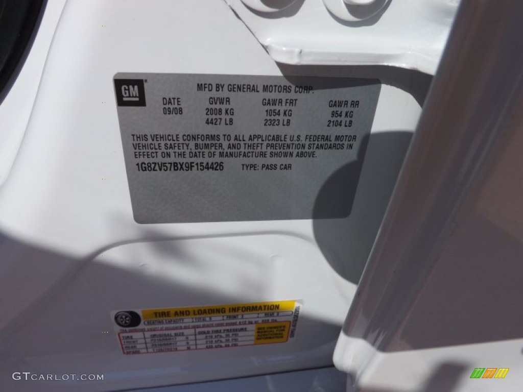 2009 Aura XR - Polar White / Tan photo #25