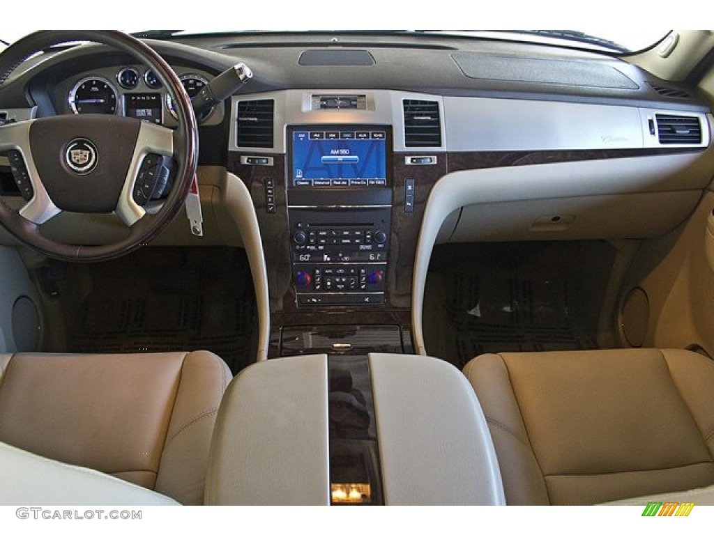 2011 Cadillac Escalade Premium AWD Dashboard Photos