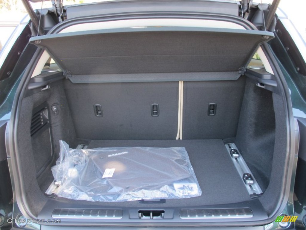 2012 Land Rover Range Rover Evoque Pure Trunk Photos