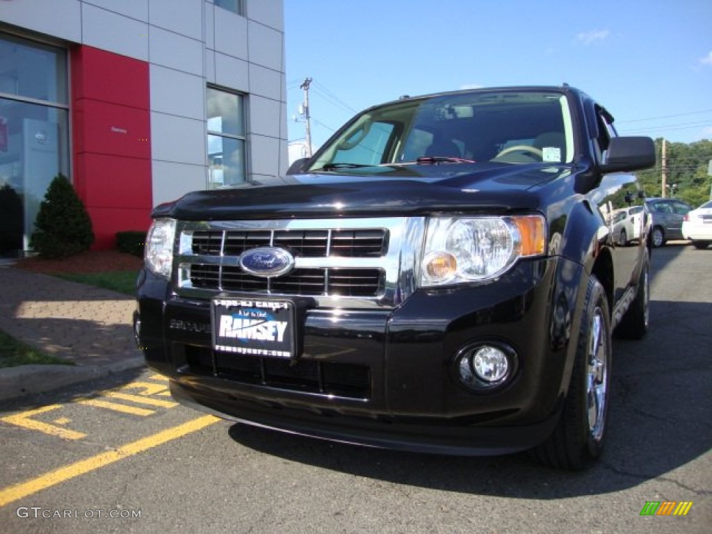 2009 Escape XLT V6 4WD - Black / Stone photo #1