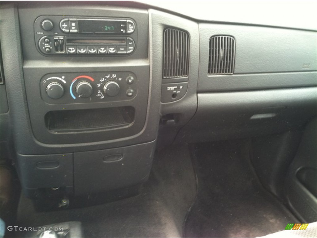 2003 Ram 1500 SLT Regular Cab 4x4 - Bright White / Dark Slate Gray photo #10