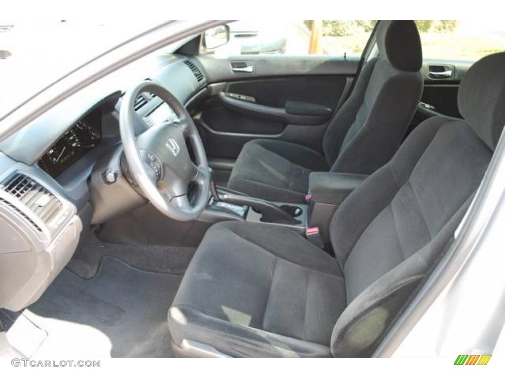 2007 Accord SE Sedan - Alabaster Silver Metallic / Black photo #13