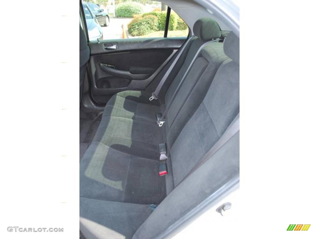 2007 Accord SE Sedan - Alabaster Silver Metallic / Black photo #28