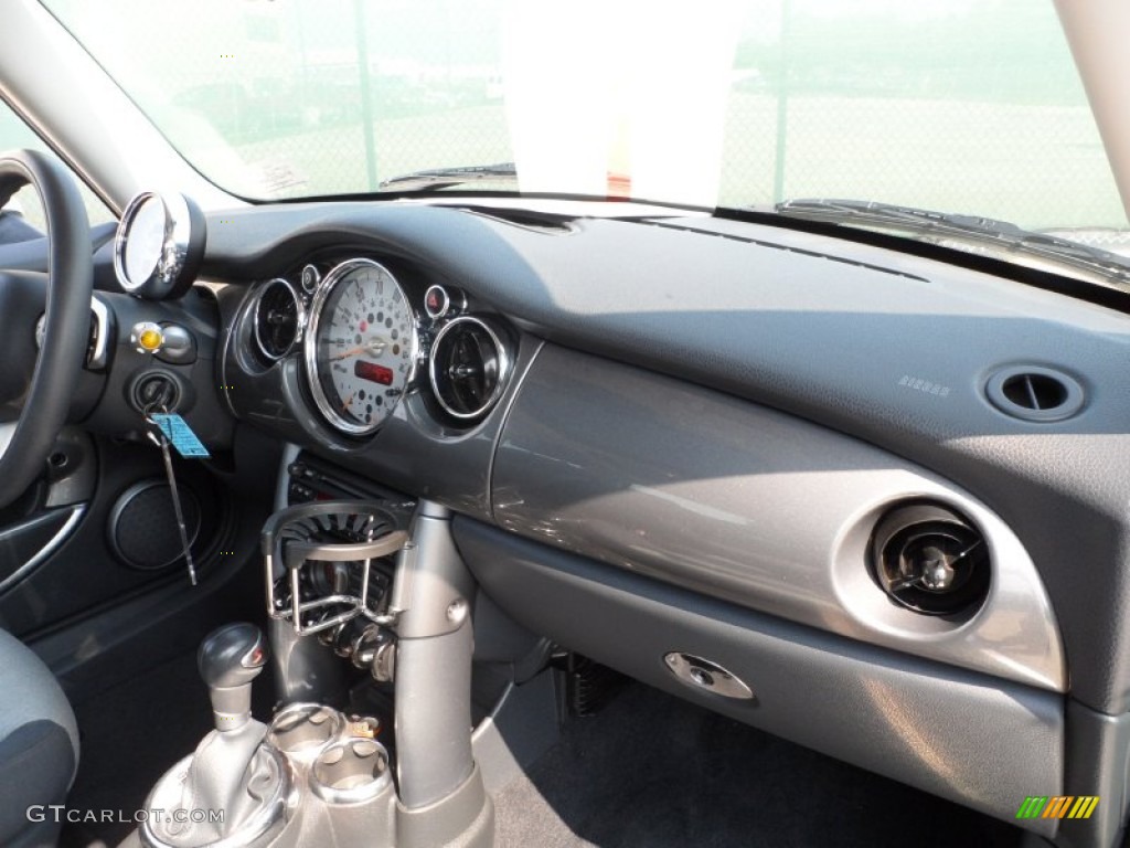 2006 Cooper S Hardtop - Space Blue Metallic / Space Gray/Panther Black photo #24