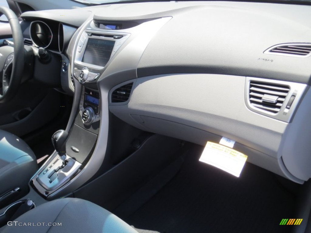 2013 Elantra Coupe SE - Monaco White / Gray photo #15