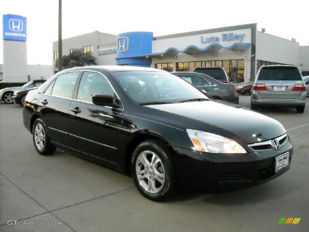 2007 Accord SE Sedan - Nighthawk Black Pearl / Ivory photo #1