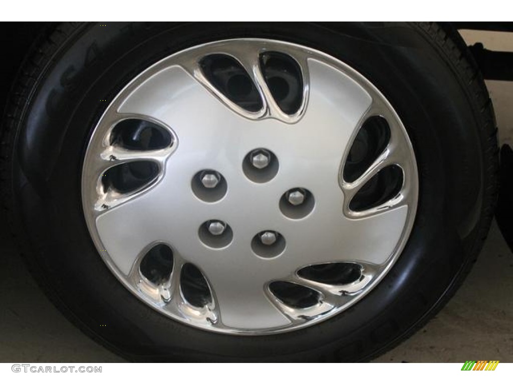 1998 Chevrolet Malibu Sedan Wheel Photos