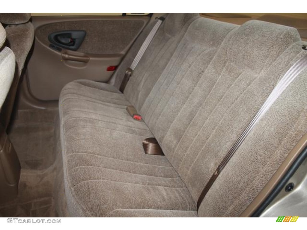 1998 Chevrolet Malibu Sedan Rear Seat Photo #69340209