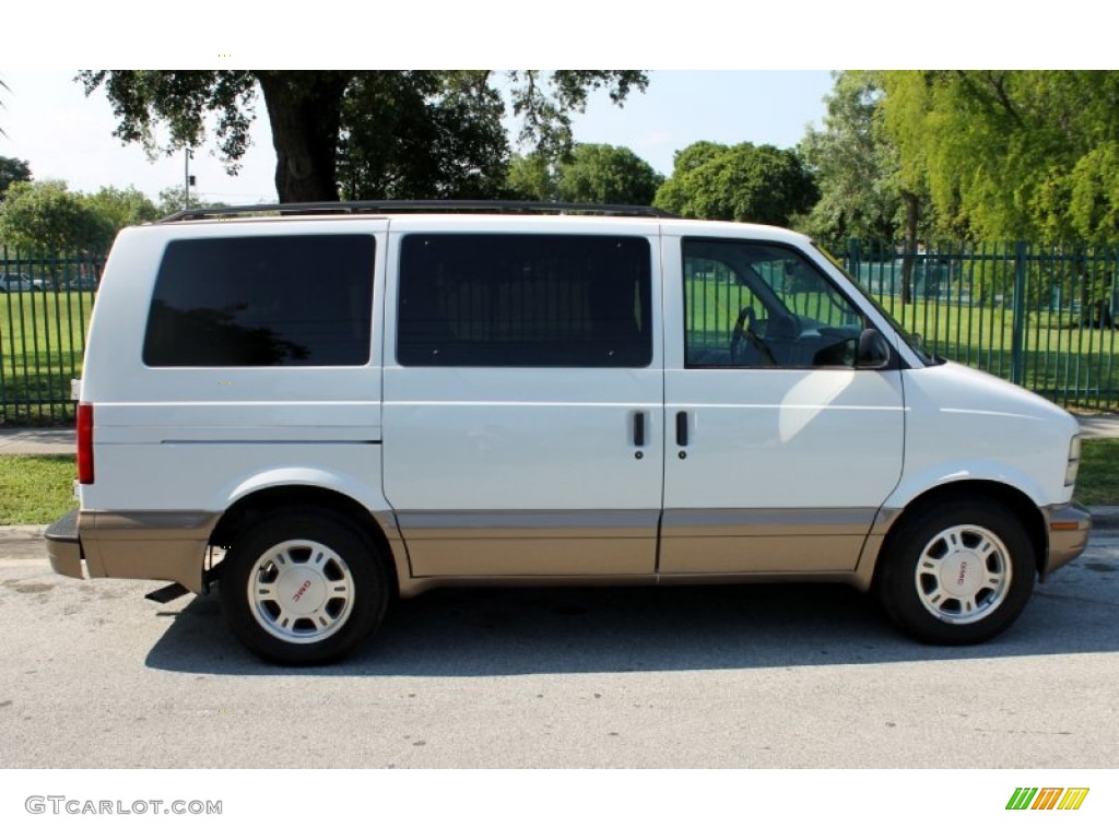 2003 GMC Safari SLE Exterior Photos