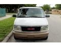 2003 Summit White GMC Safari SLE  photo #11