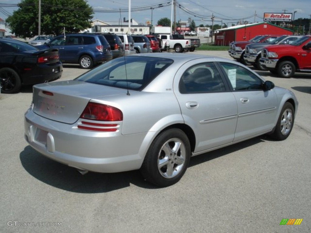 2001 Stratus SE Sedan - Bright Silver Metallic / Dark Slate Gray photo #5