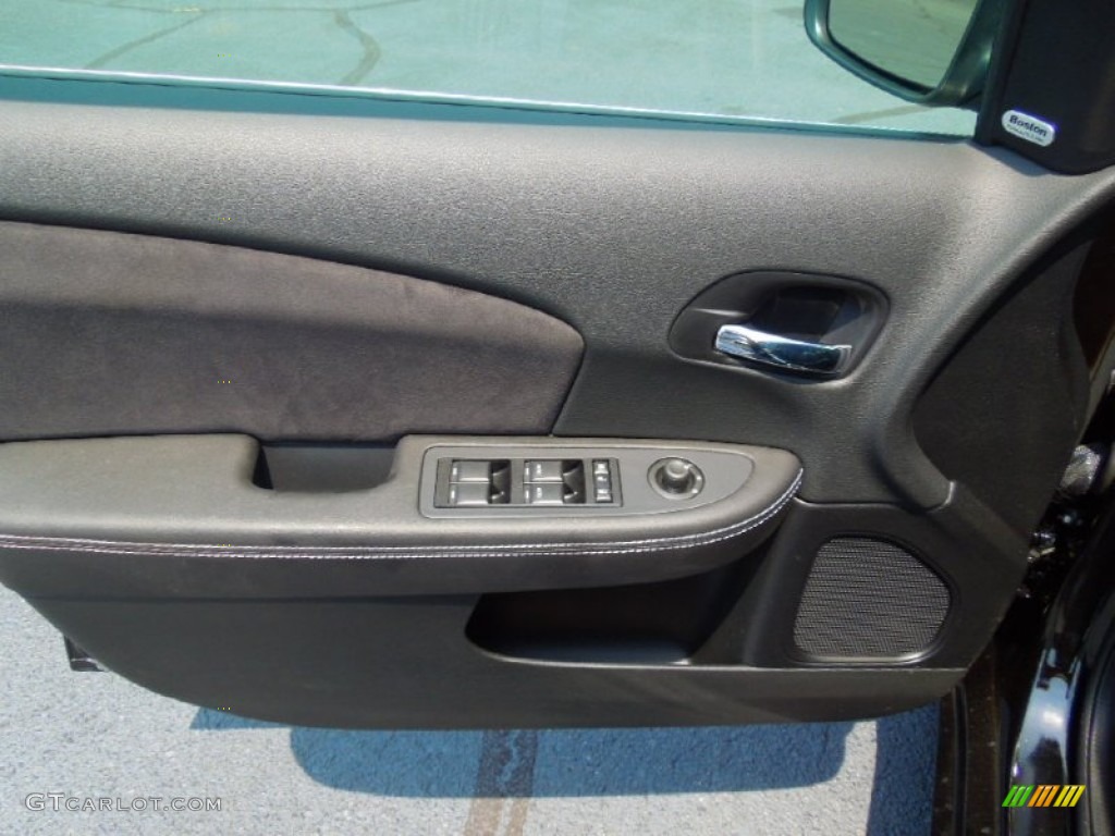 2013 Chrysler 200 S Sedan Black Door Panel Photo #69345579