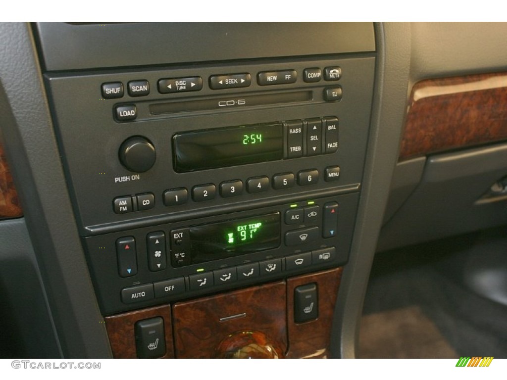 2002 Lincoln LS V6 Controls Photo #69347103