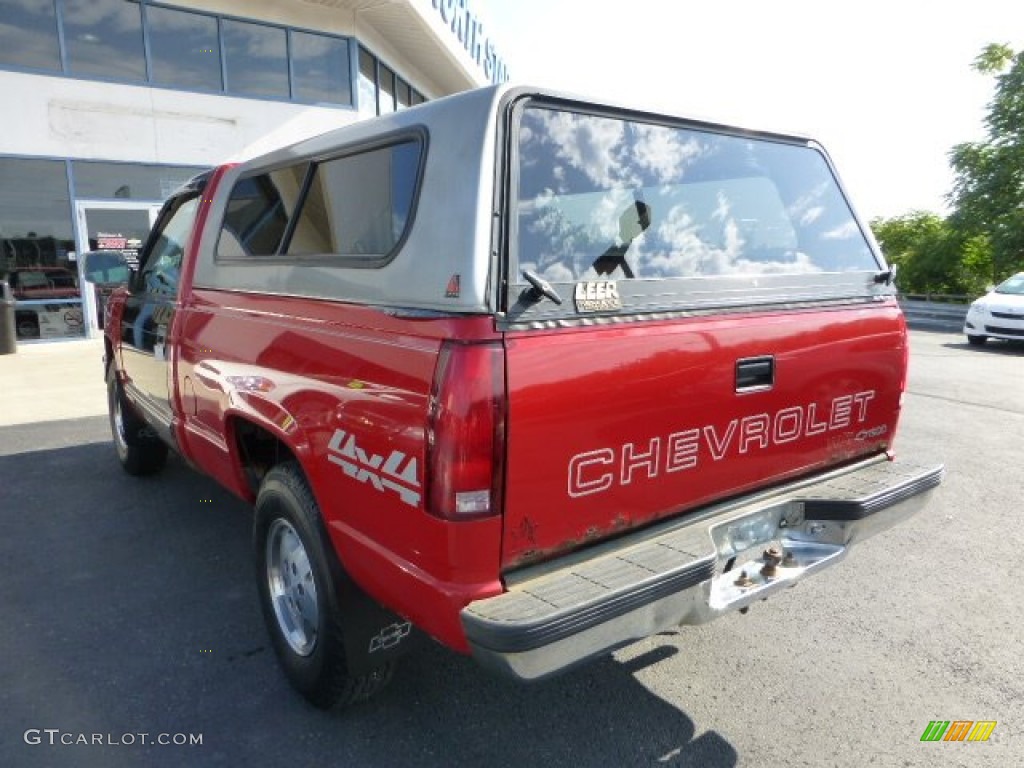 1995 C/K K1500 Regular Cab 4x4 - Victory Red / Burgundy photo #4