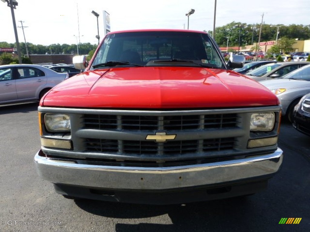 1995 C/K K1500 Regular Cab 4x4 - Victory Red / Burgundy photo #6