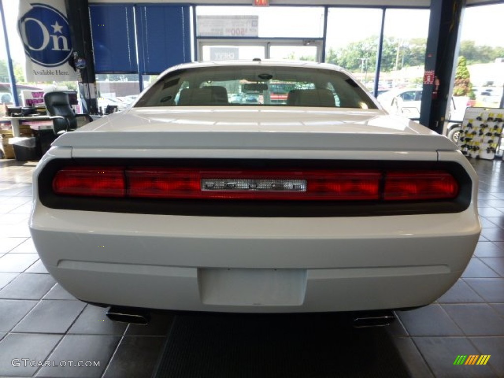 2011 Challenger R/T Plus - Bright White / Dark Slate Gray photo #4