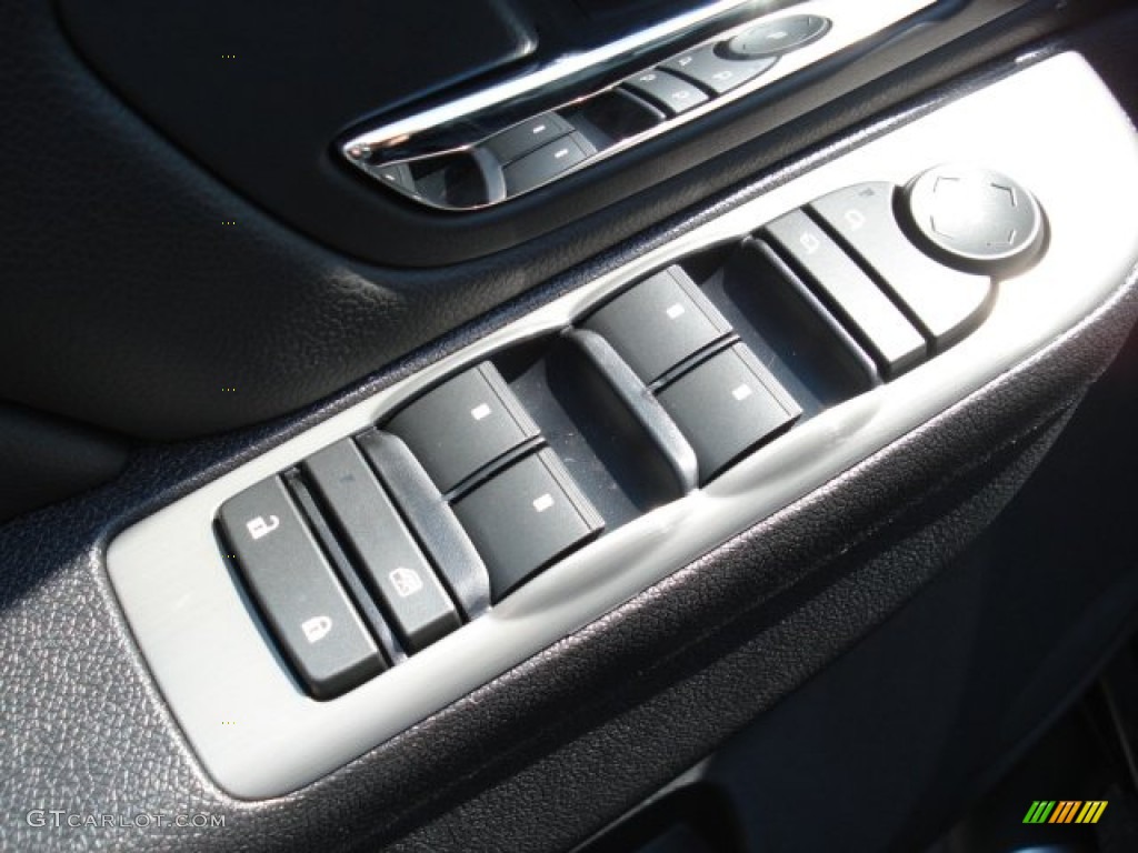 2013 Chevrolet Tahoe LT 4x4 Controls Photo #69349491