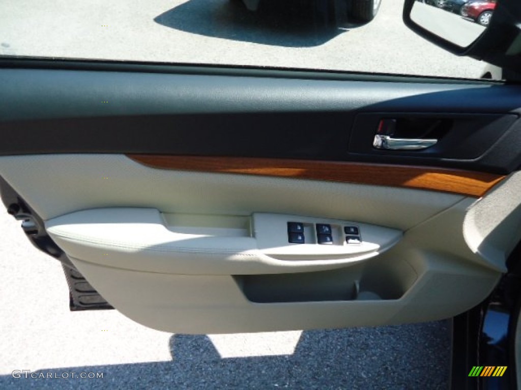 2013 Outback 2.5i Limited - Deep Indigo Pearl / Ivory photo #11