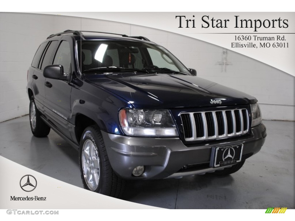 Midnight Blue Pearl Jeep Grand Cherokee