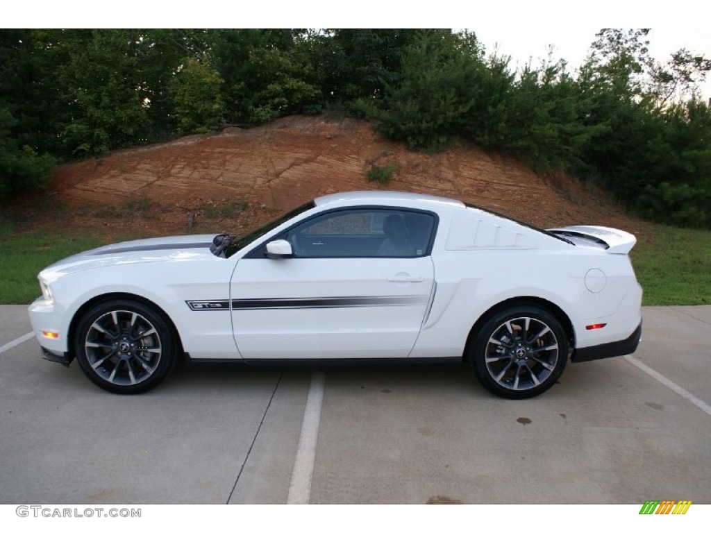 Performance White Ford Mustang