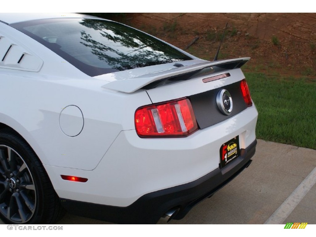 2012 Mustang C/S California Special Coupe - Performance White / Charcoal Black/Carbon Black photo #18