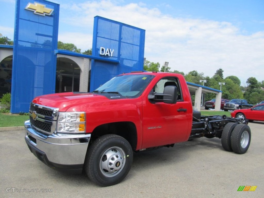 2013 Silverado 3500HD WT Regular Cab Chassis - Victory Red / Dark Titanium photo #1