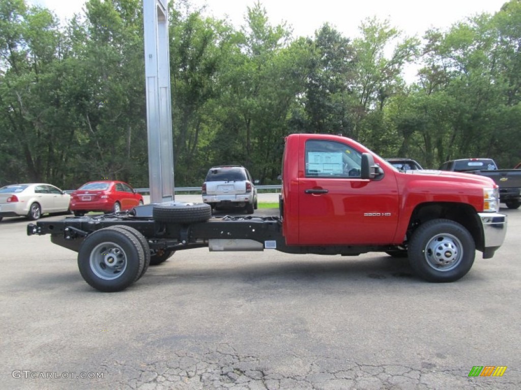 Victory Red 2013 Chevrolet Silverado 3500HD WT Regular Cab Chassis Exterior Photo #69352636