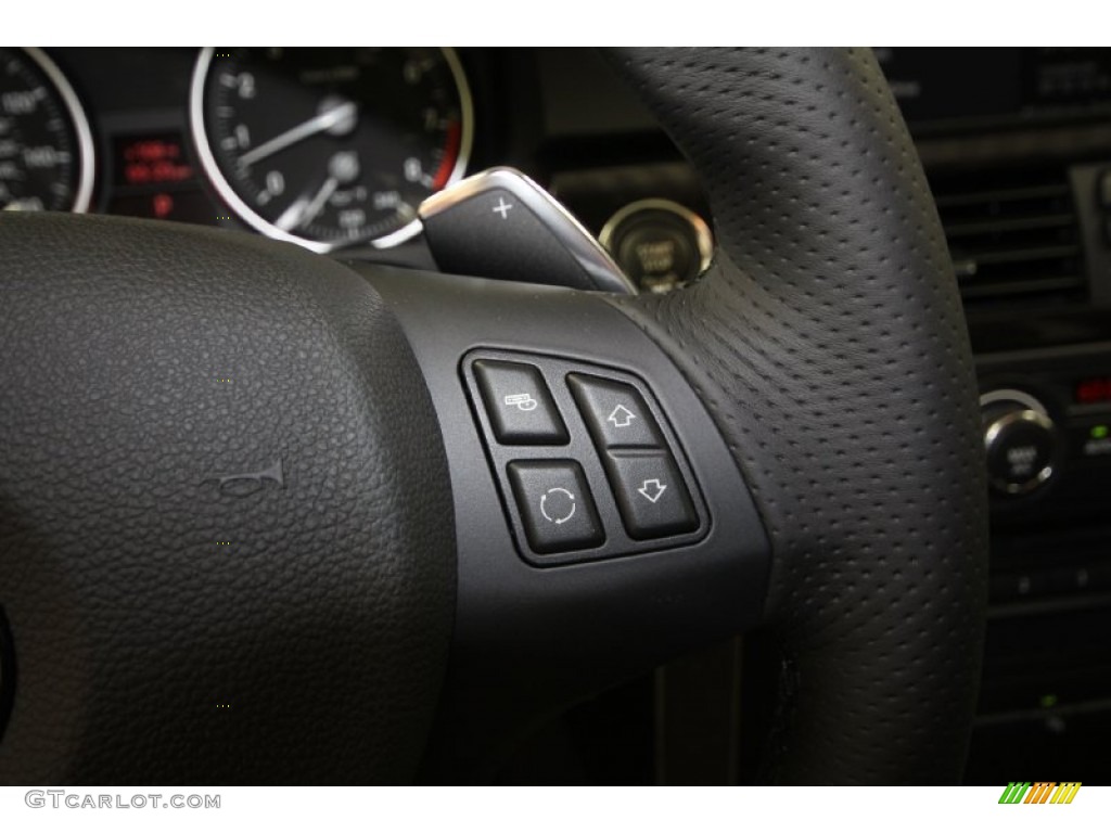 2013 BMW 3 Series 335i Coupe Controls Photo #69353803