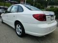 Cream White - L Series L300 Sedan Photo No. 2