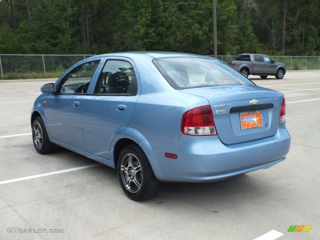 2004 Aveo LS Sedan - Pastel Blue / Gray photo #7