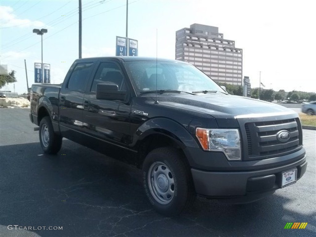 2011 F150 XL SuperCrew - Ebony Black / Steel Gray photo #1