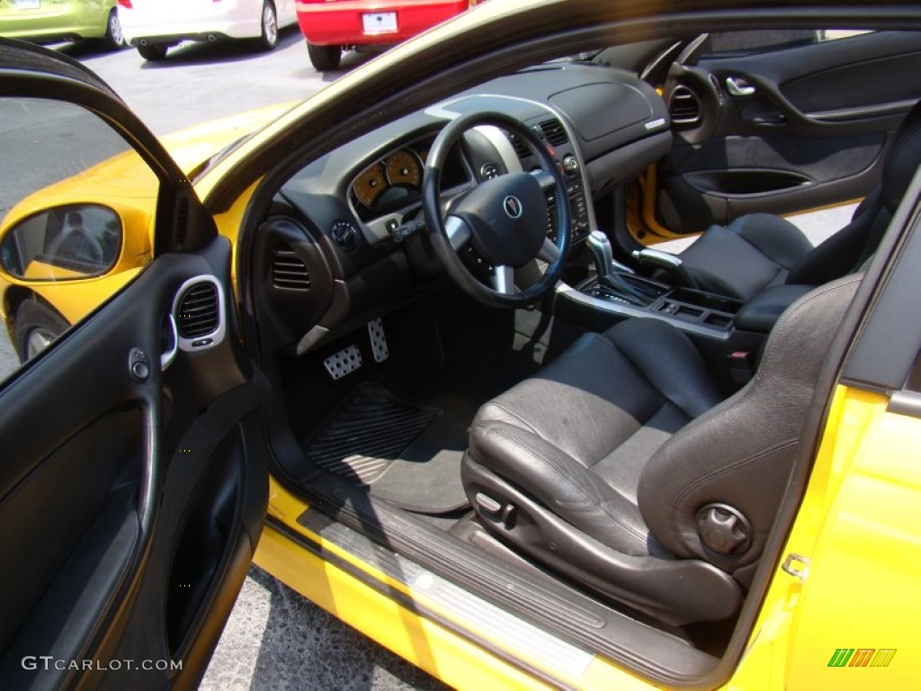 Black Interior 2004 Pontiac GTO Coupe Photo #69360253