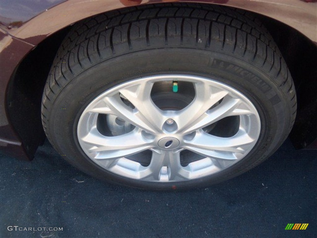 2012 Fusion SE - Bordeaux Reserve Metallic / Camel photo #9