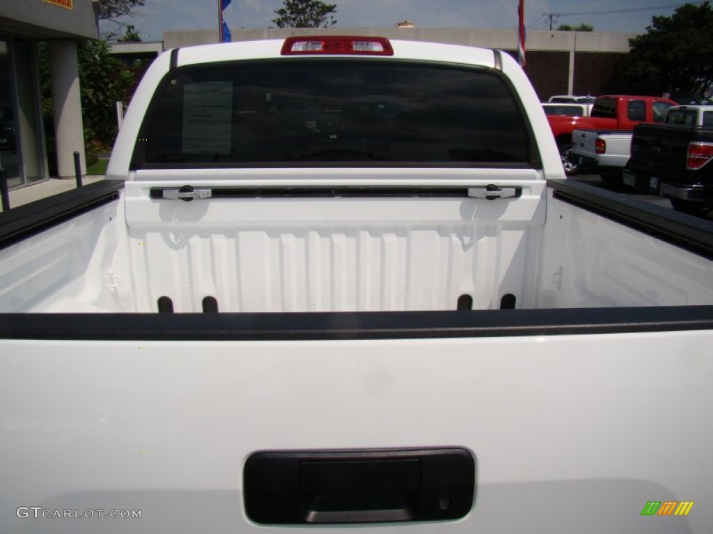 2010 Tundra TRD CrewMax 4x4 - Super White / Graphite Gray photo #32