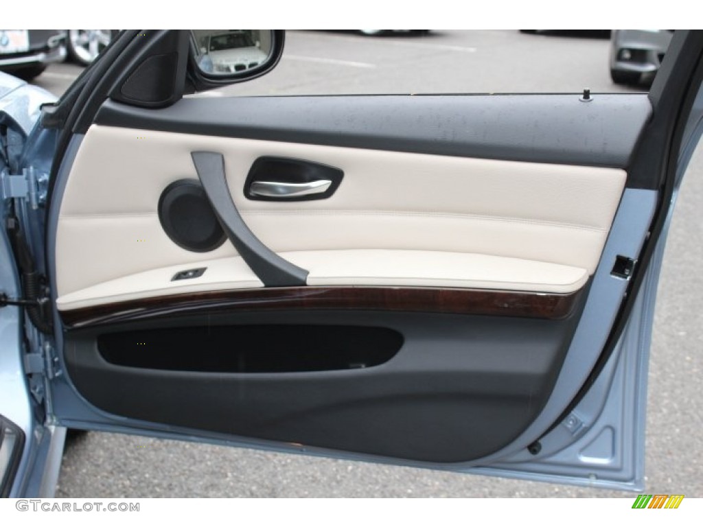 2012 BMW 3 Series 328i Sports Wagon Oyster/Black Door Panel Photo #69361603