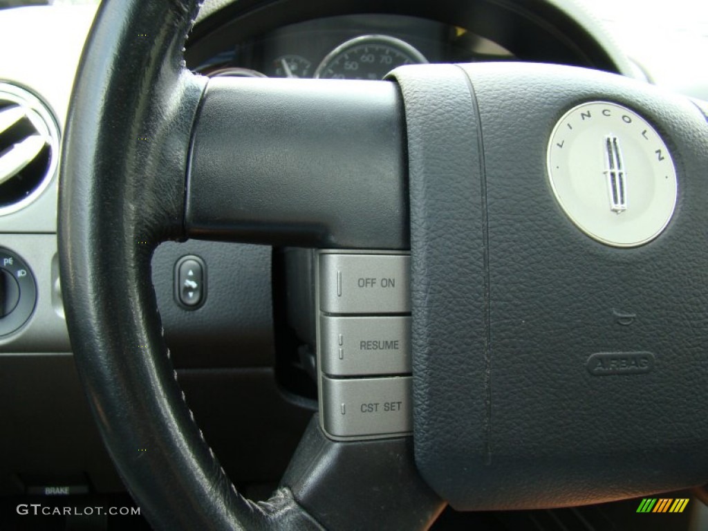 2008 Mark LT SuperCrew 4x4 - Black / Black/Dove Grey Piping photo #24