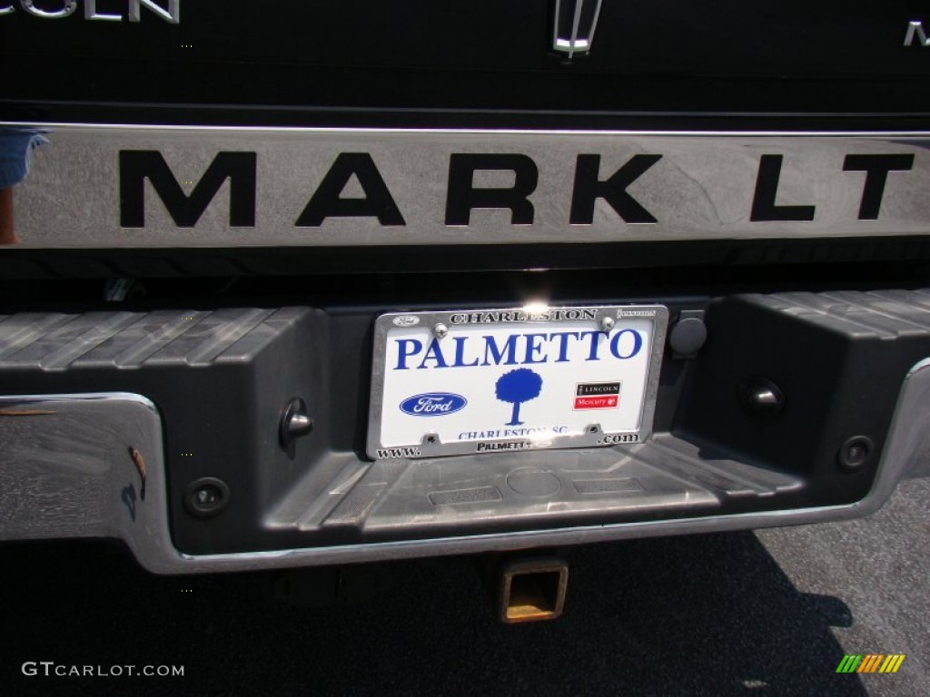 2008 Mark LT SuperCrew 4x4 - Black / Black/Dove Grey Piping photo #39