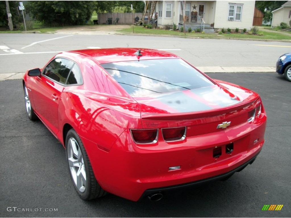 2011 Camaro SS/RS Coupe - Victory Red / Gray photo #39
