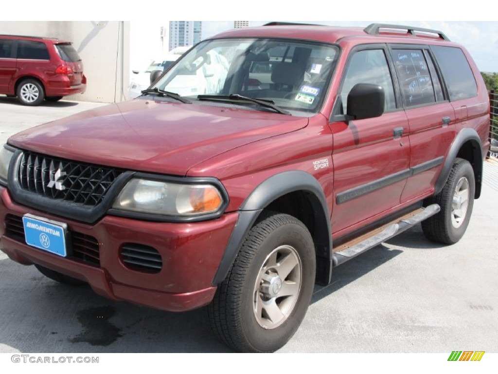 2003 Montero Sport ES - Cambridge Red Pearl / Gray photo #3