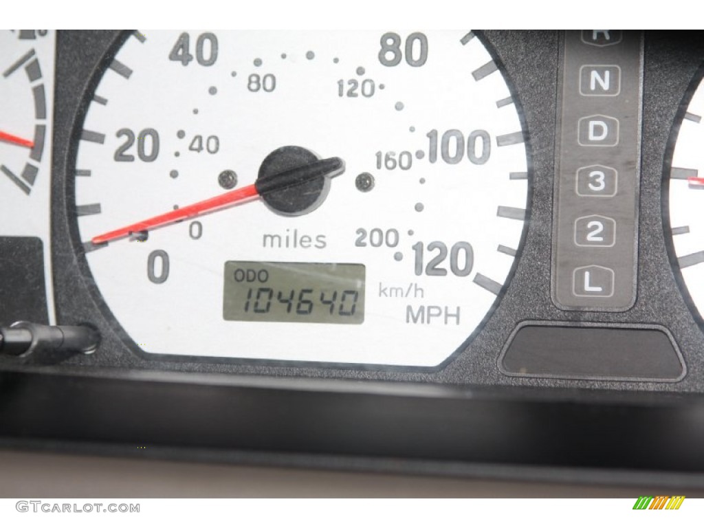 2003 Montero Sport ES - Cambridge Red Pearl / Gray photo #12