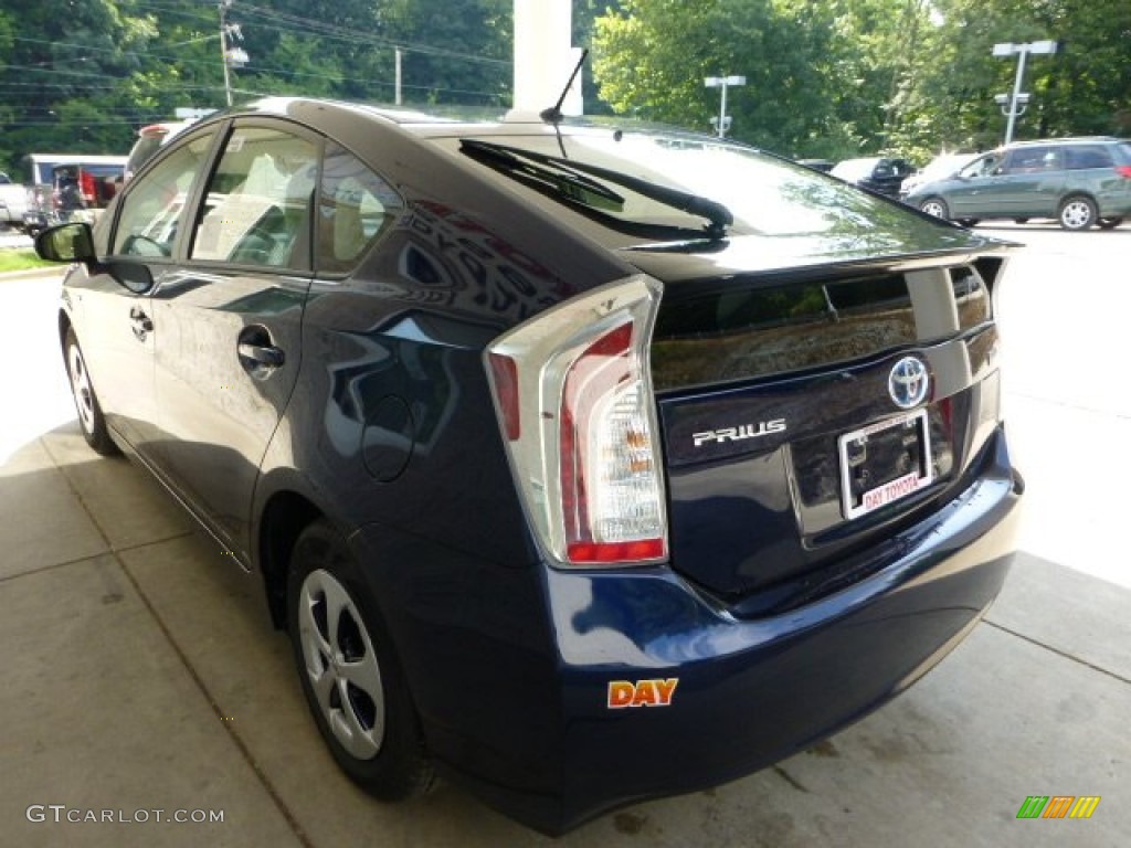 2012 Prius 3rd Gen Two Hybrid - Nautical Blue Metallic / Bisque photo #4
