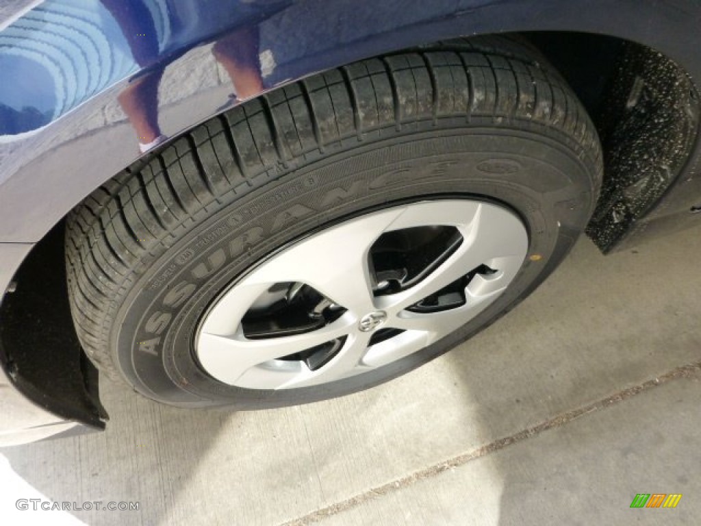 2012 Prius 3rd Gen Two Hybrid - Nautical Blue Metallic / Bisque photo #7