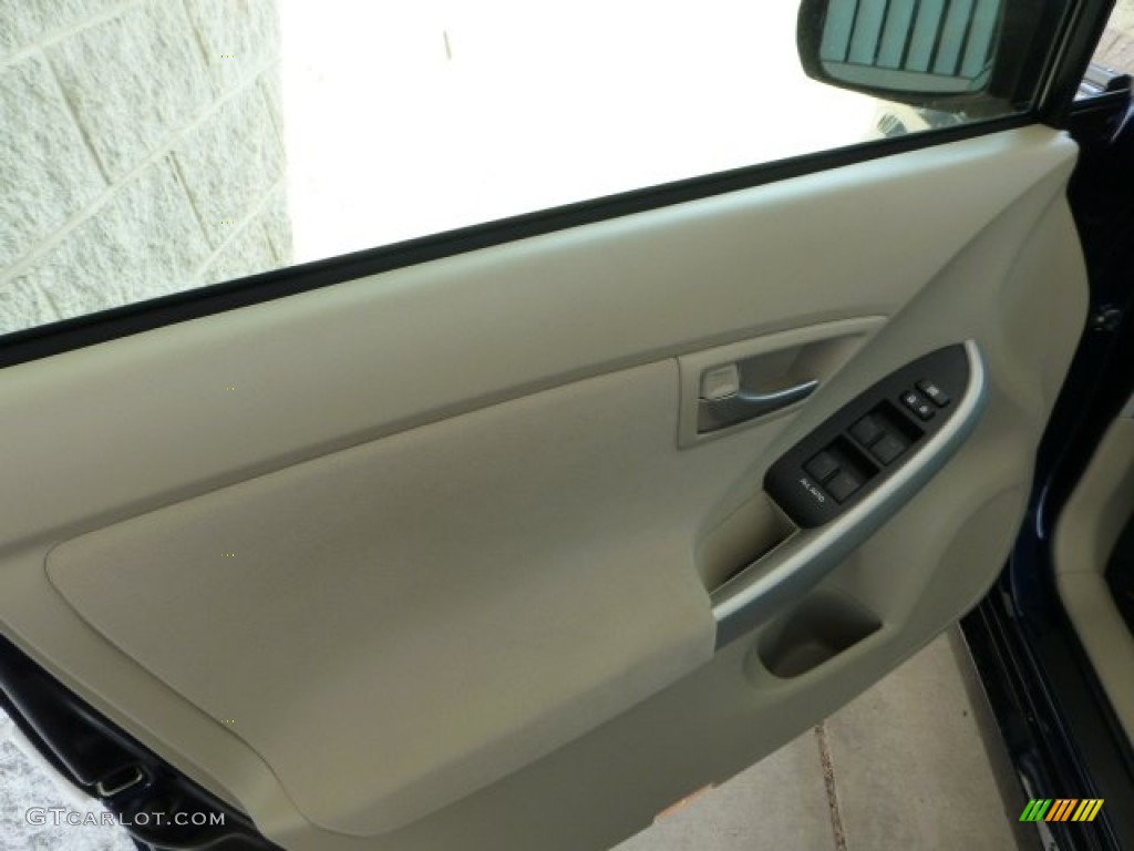 2012 Prius 3rd Gen Two Hybrid - Nautical Blue Metallic / Bisque photo #11