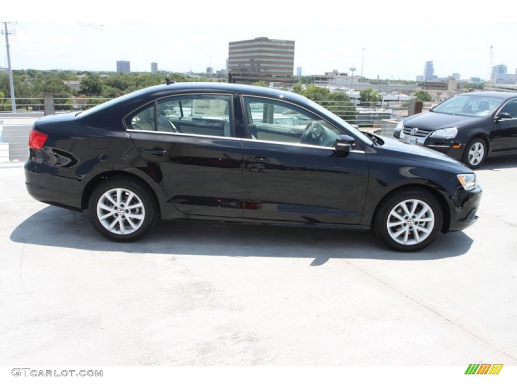 Black Uni 2013 Volkswagen Jetta SE Sedan Exterior Photo #69365767