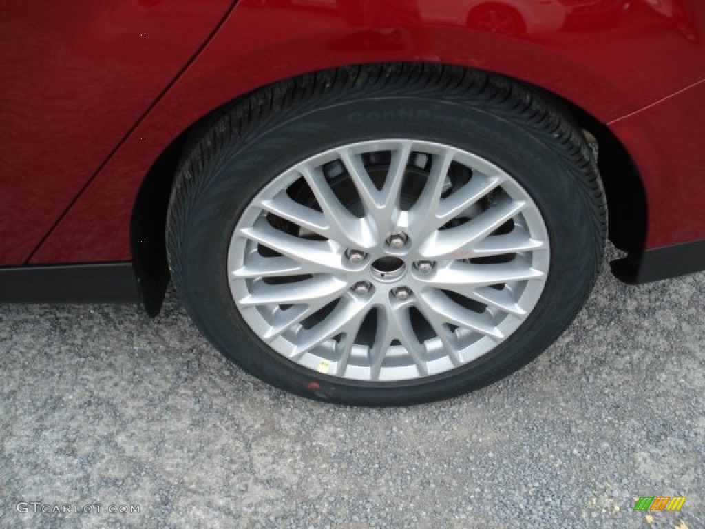 2013 Ford Focus Titanium Sedan Wheel Photo #69368539