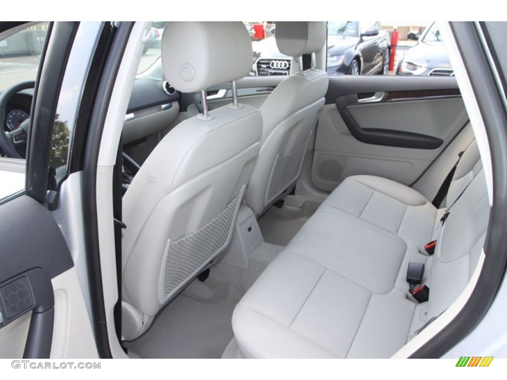 Light Gray Interior 2013 Audi A3 2.0 TDI Photo #69370288