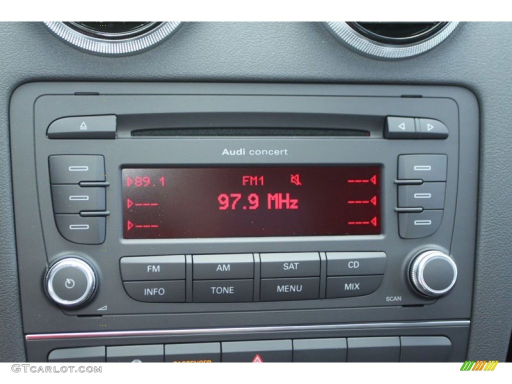 2013 Audi A3 2.0 TFSI Audio System Photo #69370561