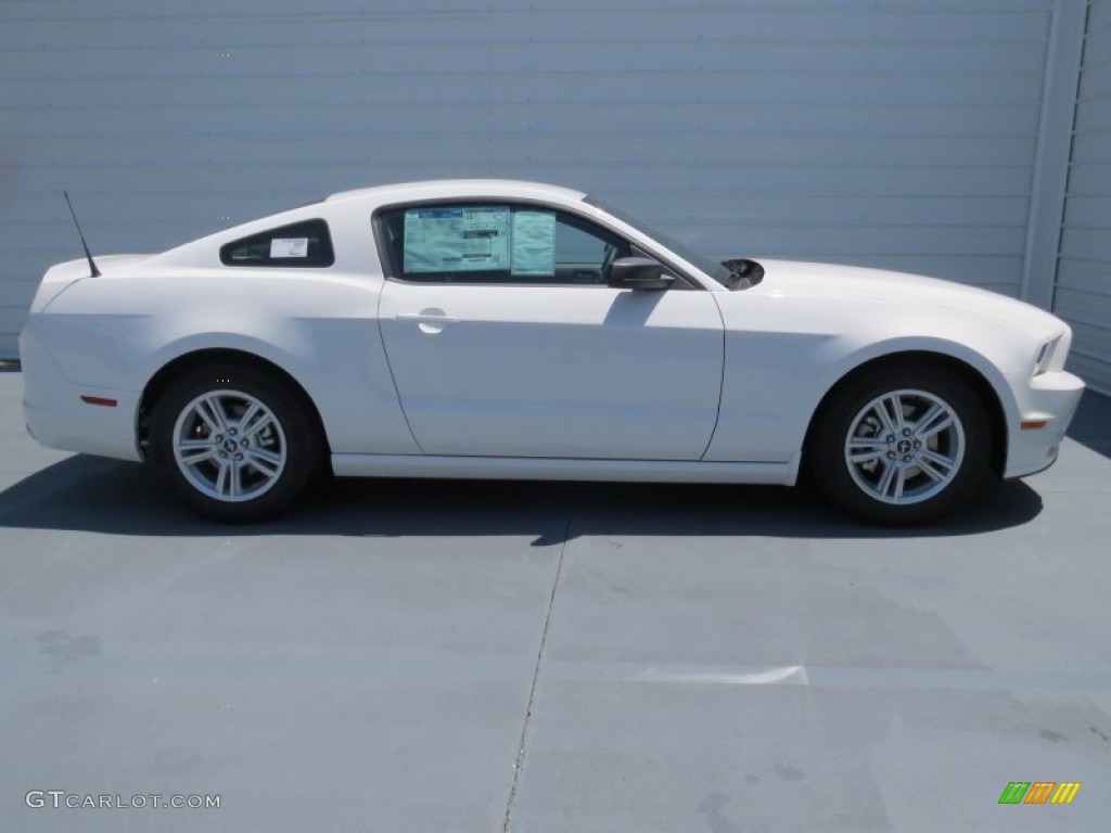 2013 Mustang V6 Coupe - Performance White / Charcoal Black photo #2