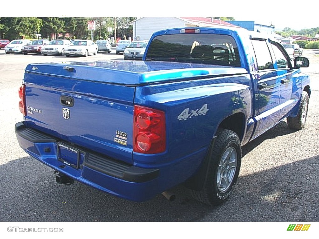 2007 Dakota SLT Quad Cab 4x4 - Electric Blue Pearl / Medium Slate Gray photo #8